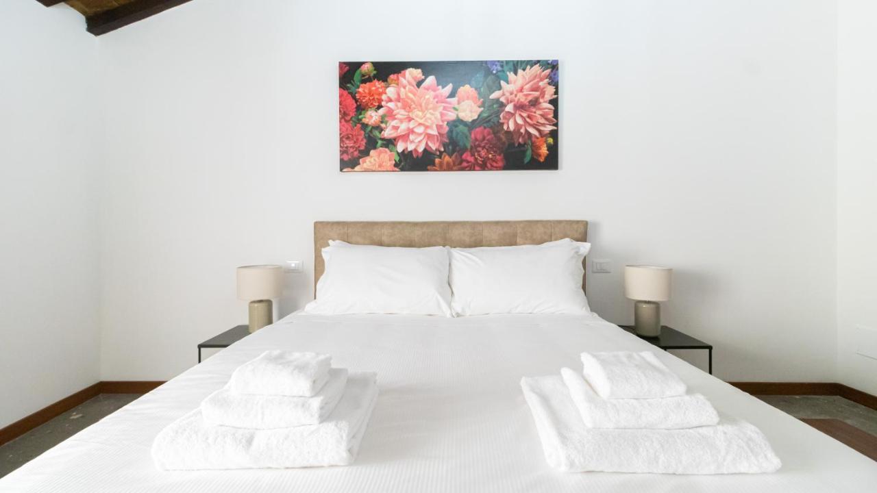 Italianway - Barberini Elegantia Apartments Roma Екстер'єр фото