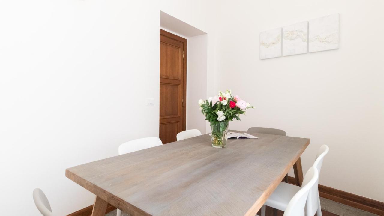 Italianway - Barberini Elegantia Apartments Roma Екстер'єр фото