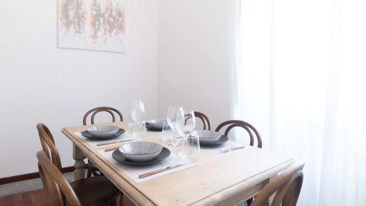 Italianway - Barberini Elegantia Apartments Roma Екстер'єр фото